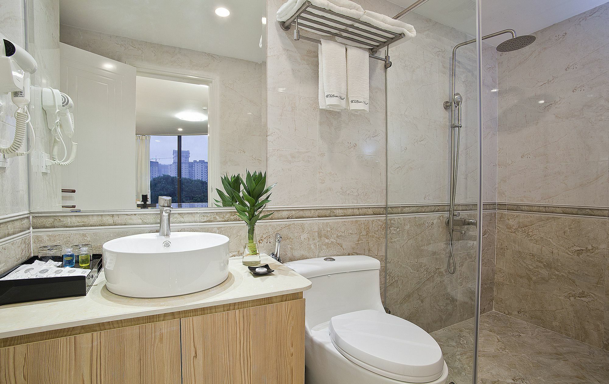 Dlmos Hanoi Hotel Экстерьер фото